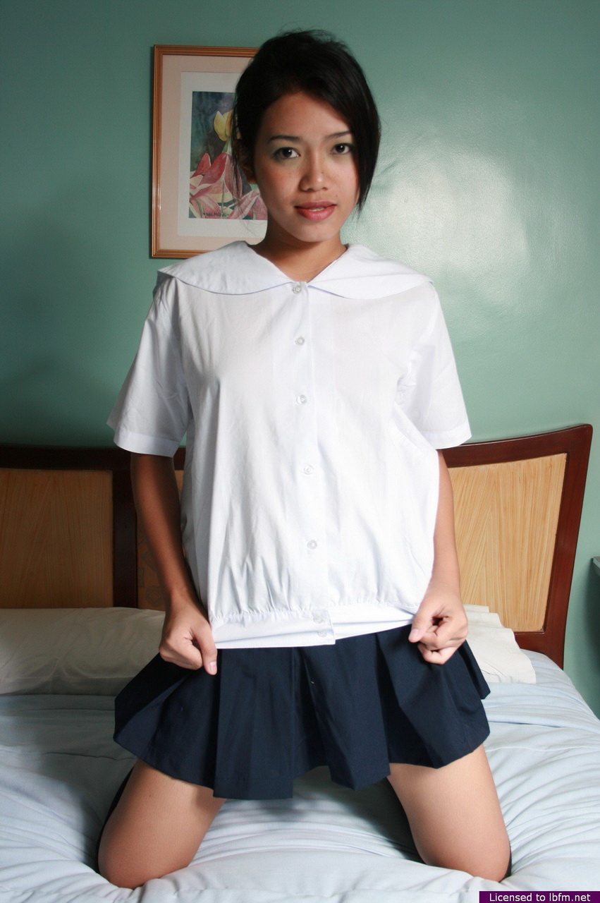 Nice Asian teen is a wild one in her school uniform