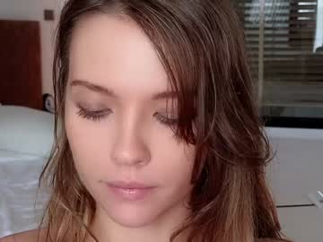 _demi_dee_