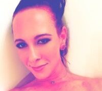 Lilbeezie81