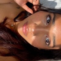 Lyla_Love