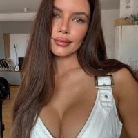 nadia_bliss