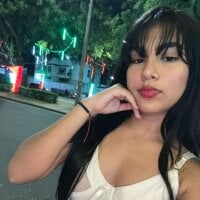 triana-hot18
