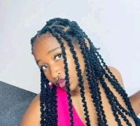 YummyLips19