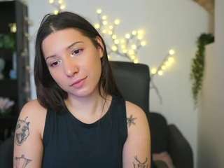 caylinn18