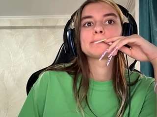 kelsienoggle