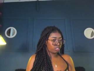 niicolee-brownn