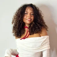 CurlyOopsieXXX