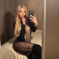 AlyssaFoxx_